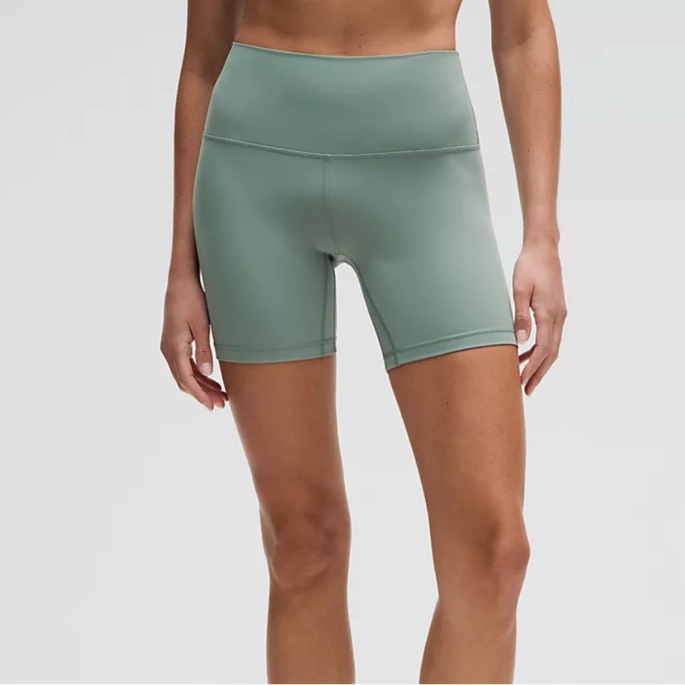 Lululemon Align 6 inch Bike Shorts